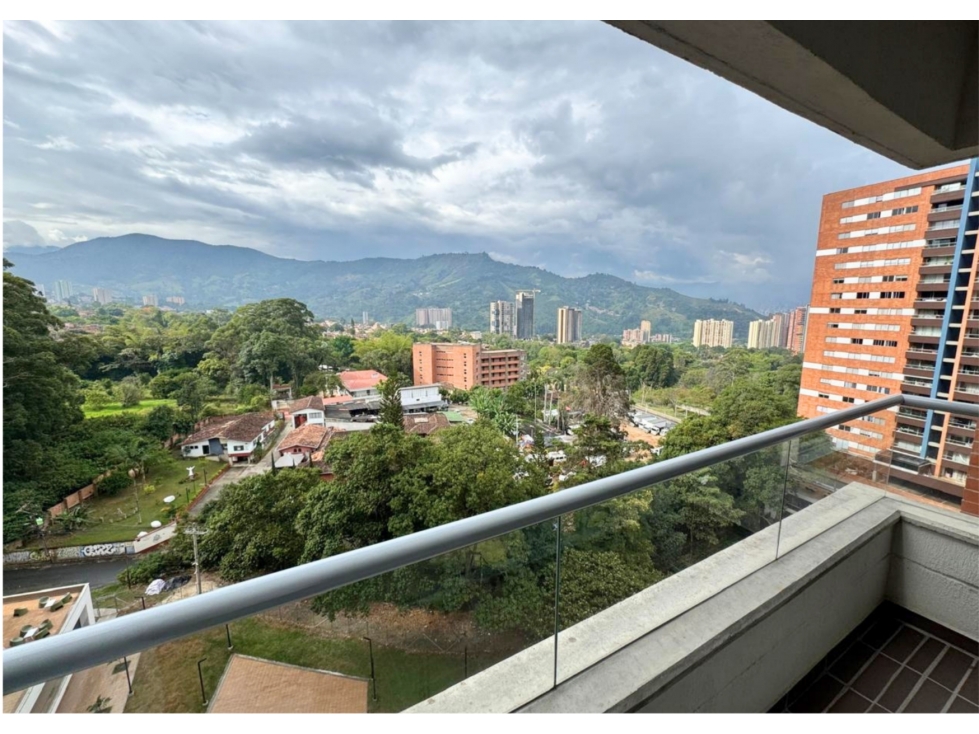 Apartamento con espectacular vista en Suramérica la Estrella — foto 6