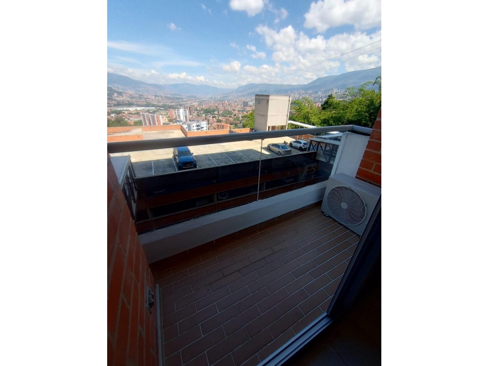 Se Vende Apartamento Sector La Cuenca En Envigado 68.7mts — foto 2