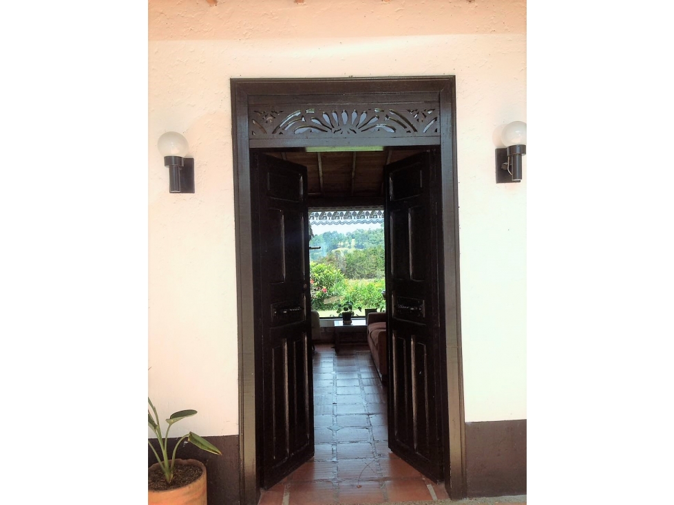 VENTA FINCA DE 5.000 M2 EN PARCELACIÓN PUENTE PELAEZ EL RETIRO - 2