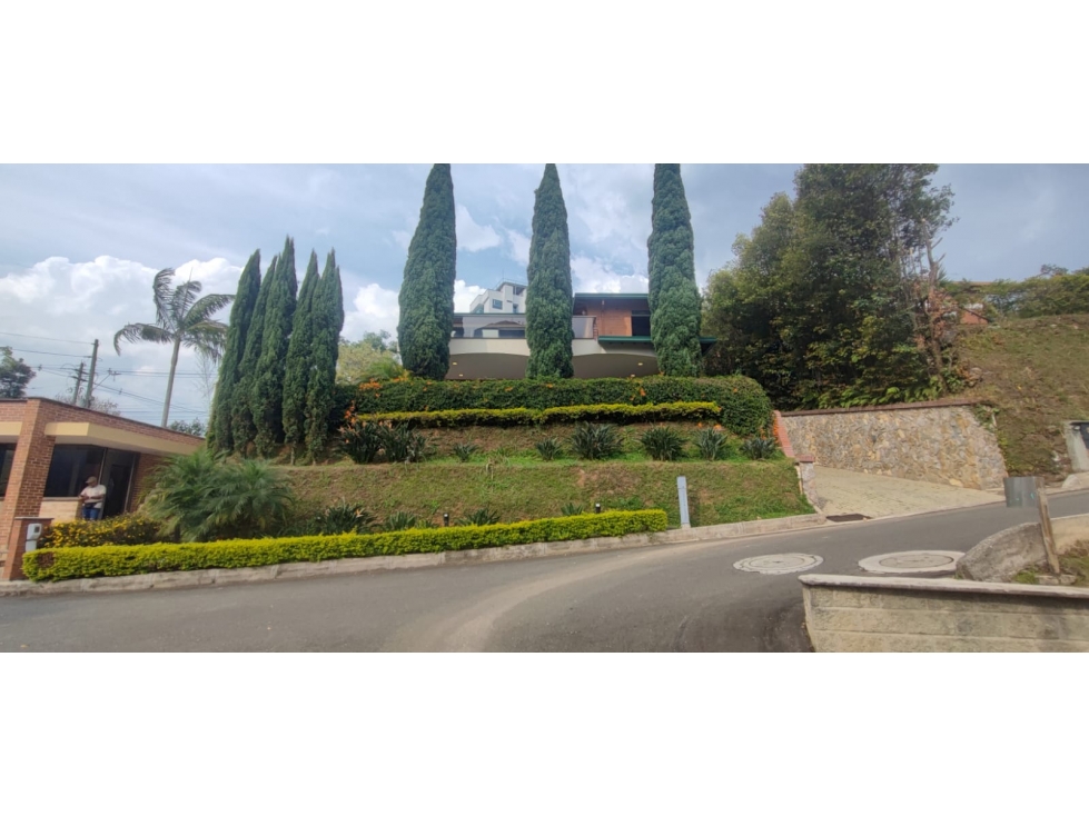 Venta de Casa Amoblada Sector Aves Marías en Sabaneta