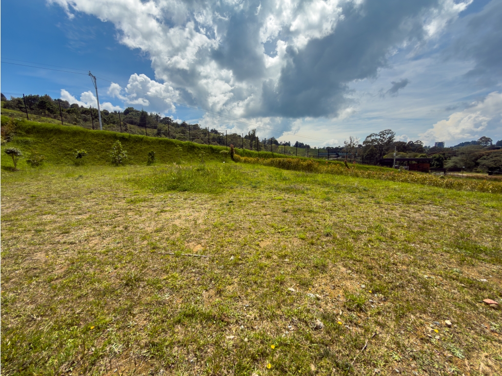 Venta lote en alto de Palmas — foto 3