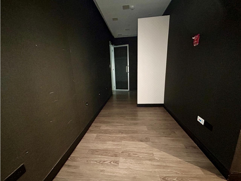 Alquiler de Oficina en Costa del Este Torre Financial Park — foto 2