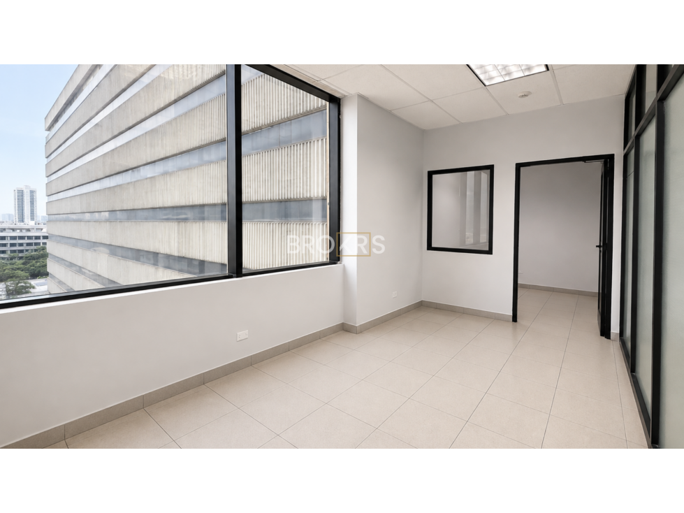 Oficina en alquiler - Plaza Credicorp Bank, 279.95 m² — foto 2