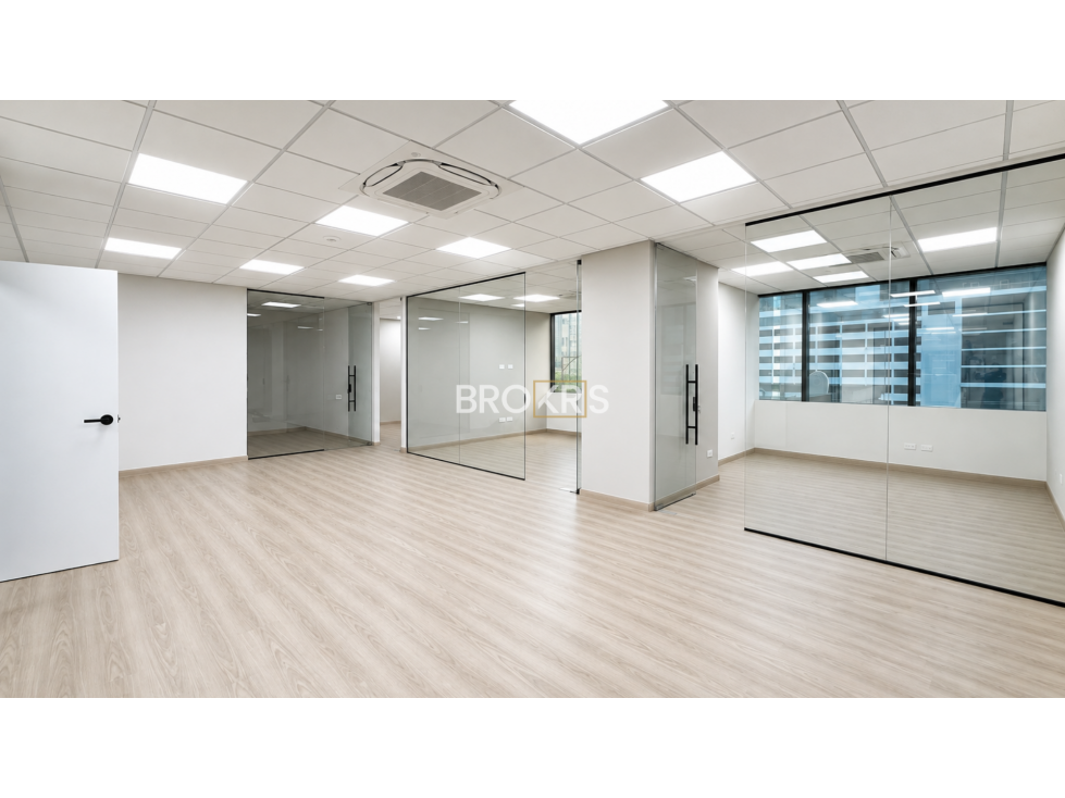 Oficina en alquiler - Plaza Credicorp Bank, 154.48 m² — foto 2
