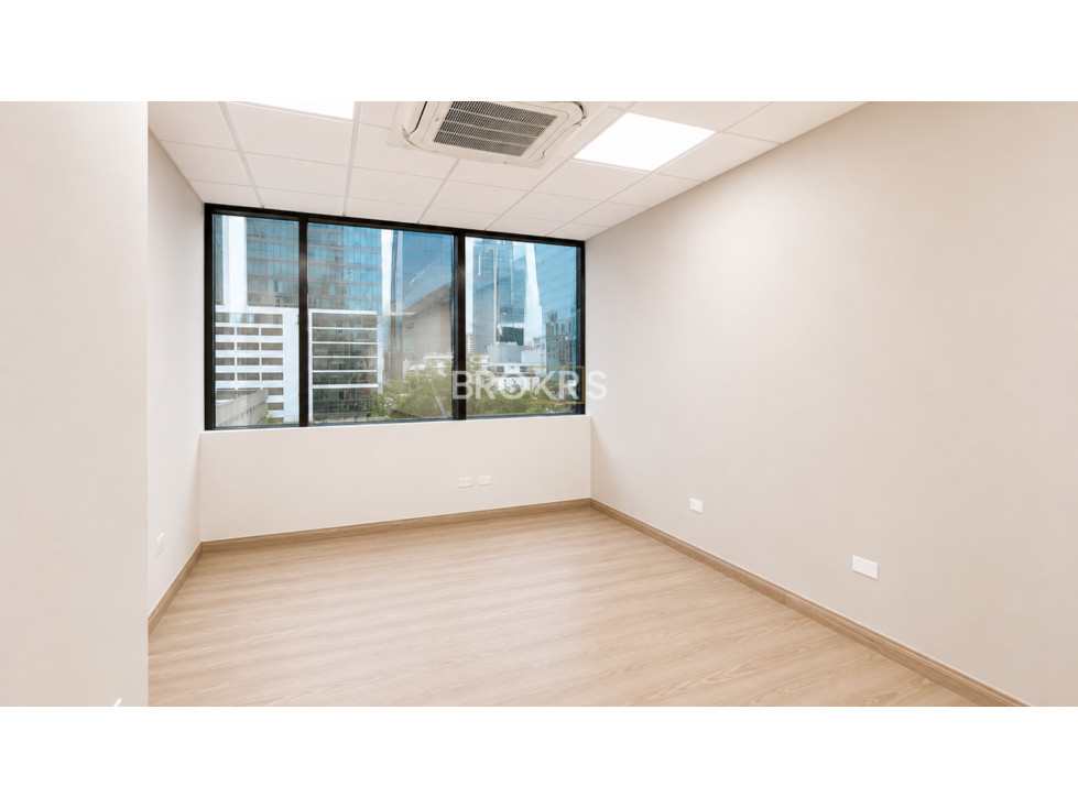 Oficina en alquiler - Plaza Credicorp Bank, 154.48 m² — foto 4
