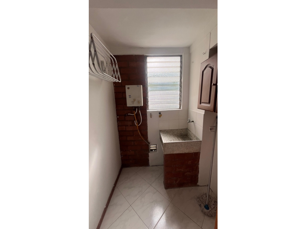 Venta de apartamento en la loma del indio — foto 3