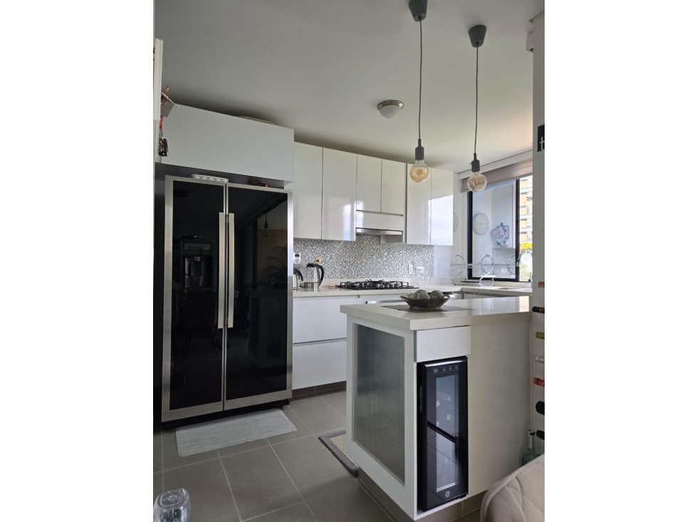 Venta de hermoso apartamento en Envigado — foto 2