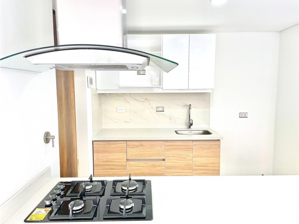 Apartamento en Conquistadores, hermoso y bien ubicado — foto 3