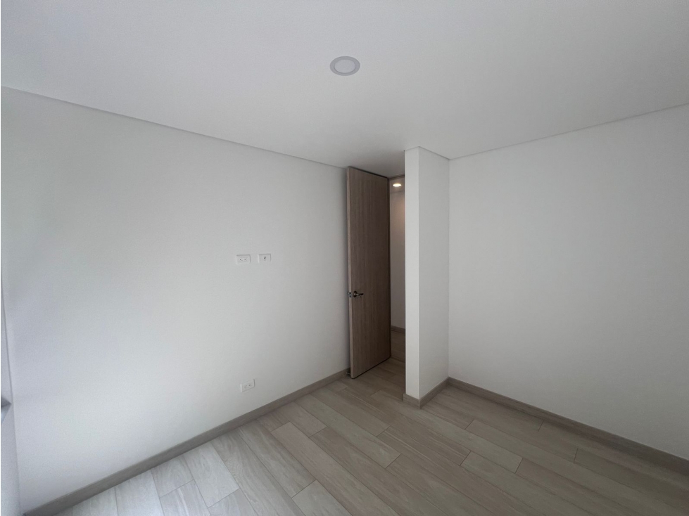 apartamento en el retiro ( ganga)