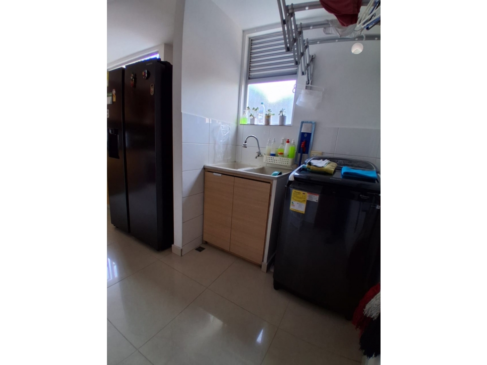 Apartamento en Laureles cerca al primer parque — foto 4