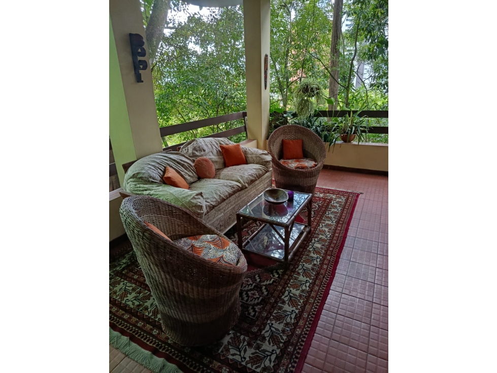 Casa Lote en San Lucas Poblado
