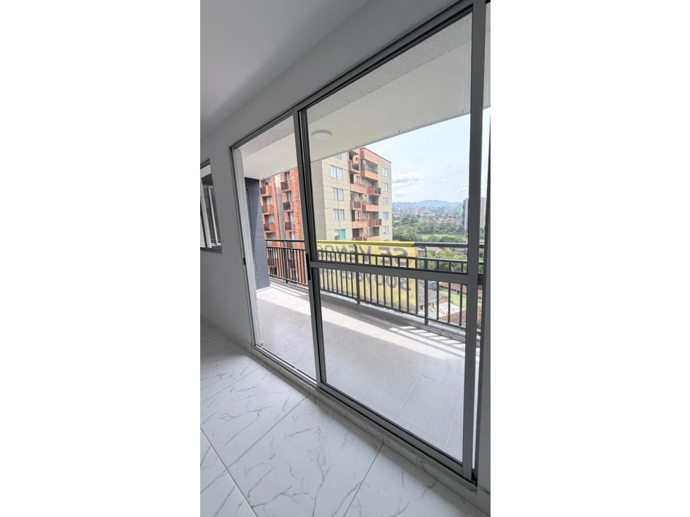 HERMOSO APARTAMENTO EN SURAMERICA — foto 3