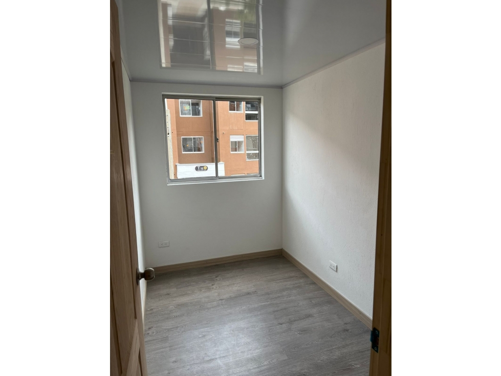 COMODO APARTAMENTO EN LA CEJA BARRIO VILLA LAURA — foto 4