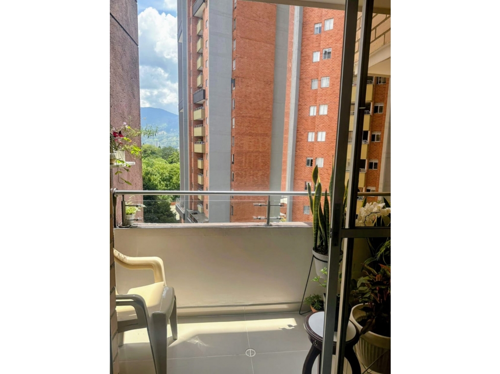 Venta de hermoso y comodo apartamento sector suramerica — foto 4