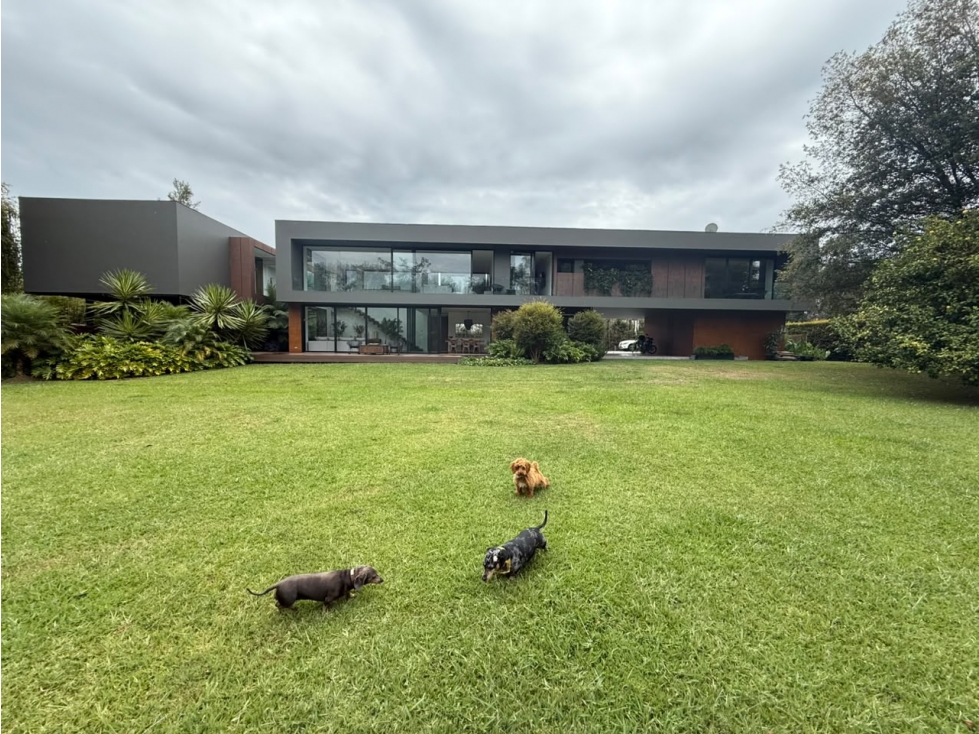 CASA DE CAMPO EN LLANOGRANDE
