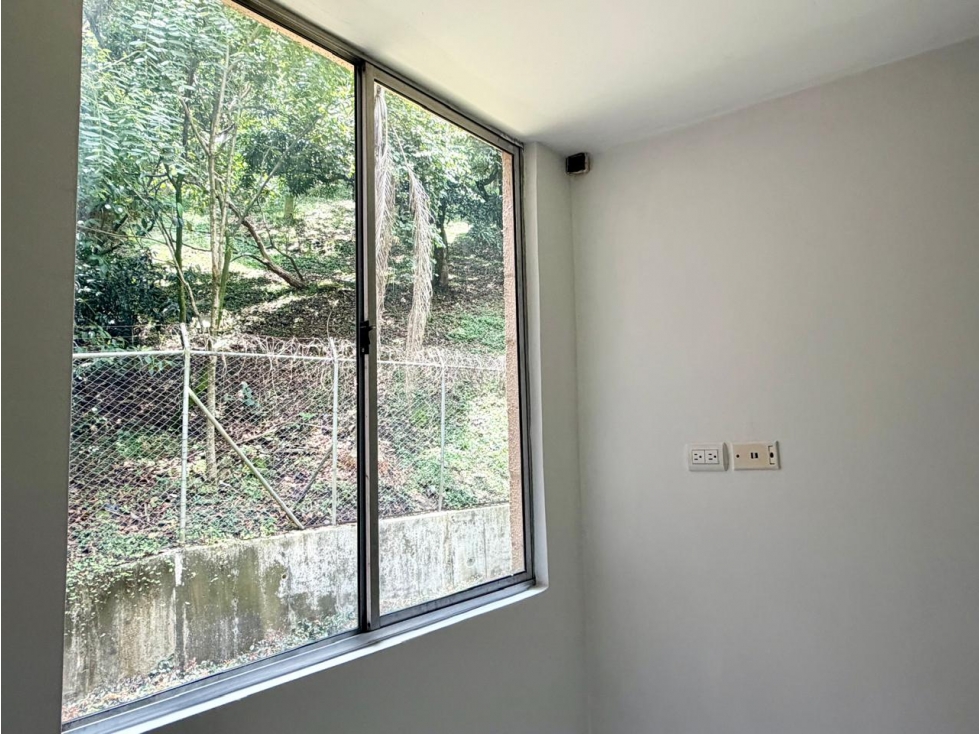 Apartamento en Rodeo Alto unidad cerrada — foto 3