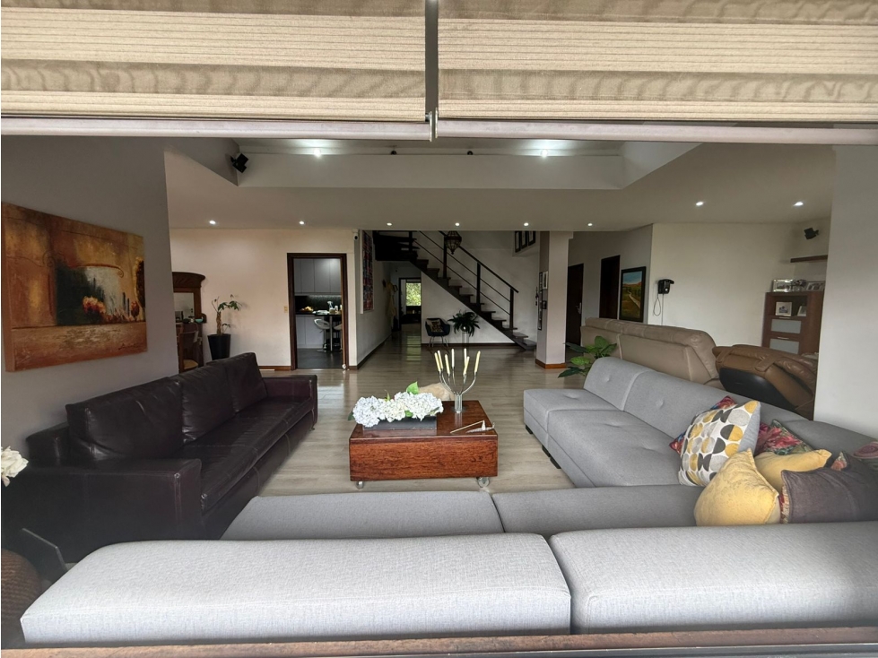 Apartamento en la tomatera en el poblado