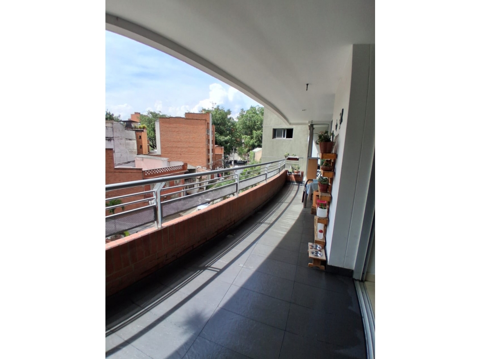 Apartamento en Laureles cerca al primer parque — foto 3