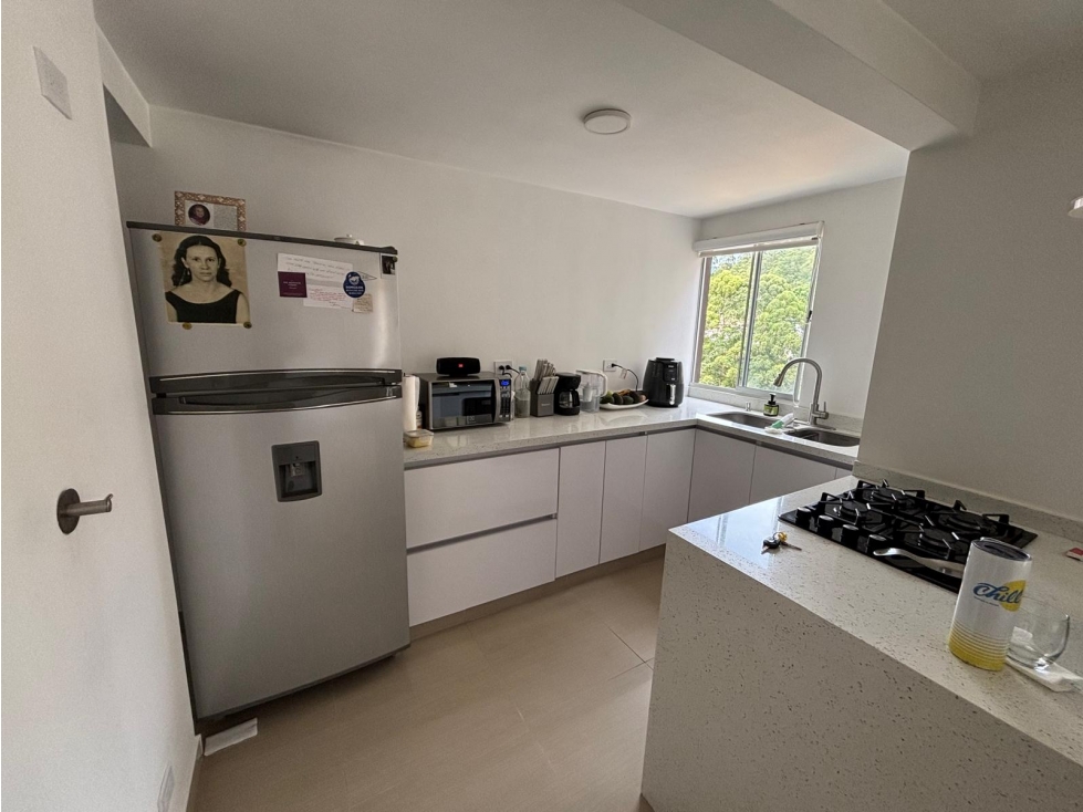 VENTA DE HERMOSO Y MODERNO APARTAMENTO CIUDADELA EL PARAISO — foto 3