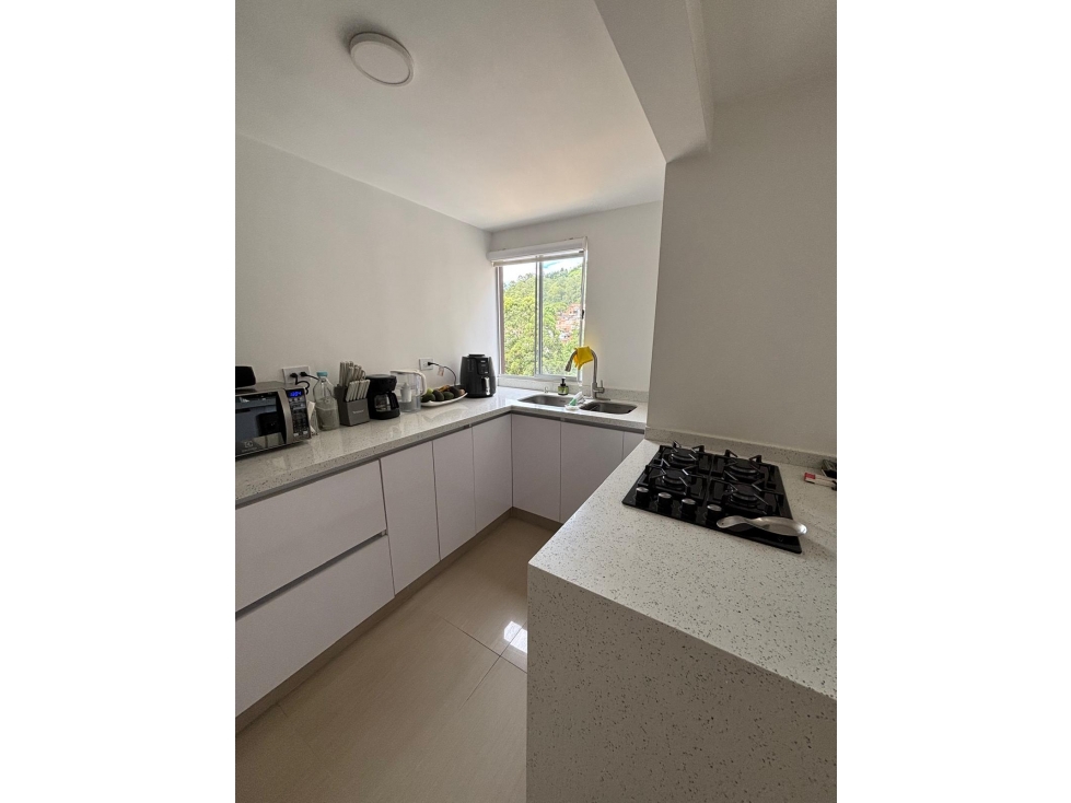 VENTA DE HERMOSO Y MODERNO APARTAMENTO CIUDADELA EL PARAISO — foto 4