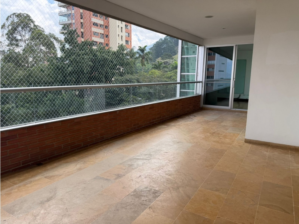 apartamento en sector del tesoro y clinica del rosario — foto 5