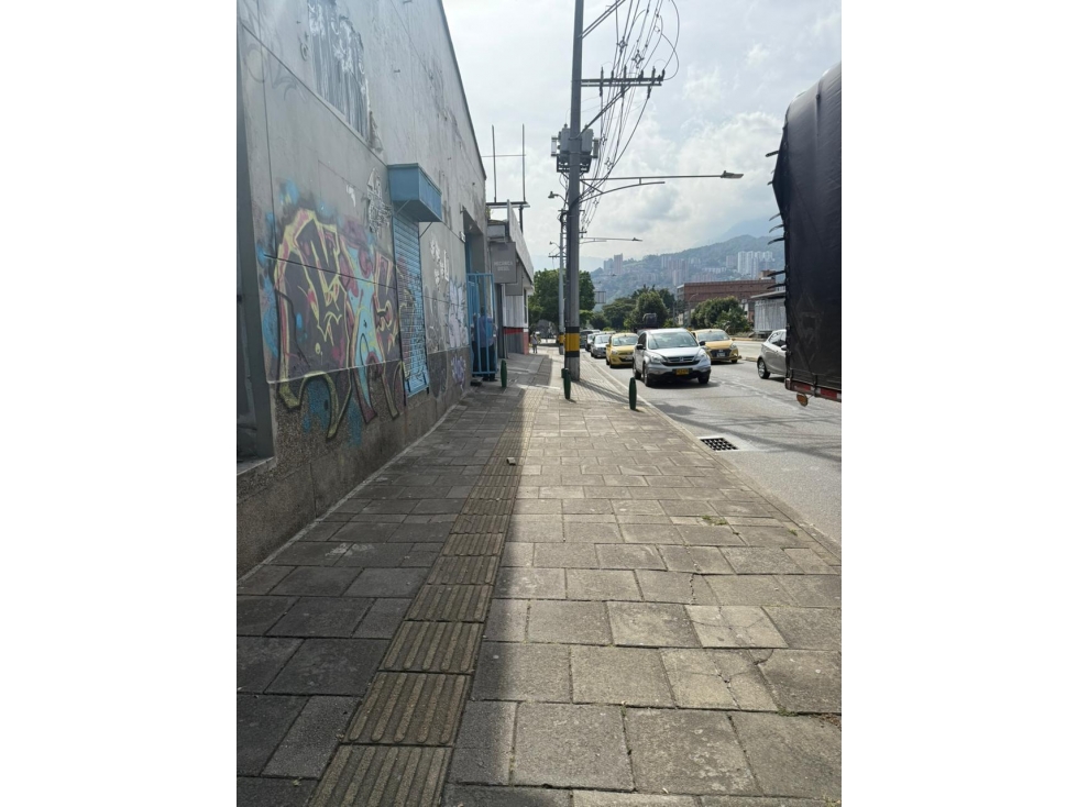 bodega independiente en la calle 30 con carrera 65 zona industrial — foto 6