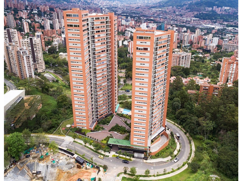 EXCELENTE APARTAMENTO 2 ALCOBAS CERCA AL TUNEL DE ORIENTE — foto 2