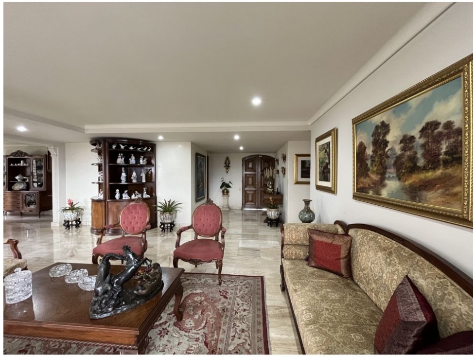 APARTAMNETO CERCA A CLINICA MEDELLIN EN EL POBLADO — foto 6