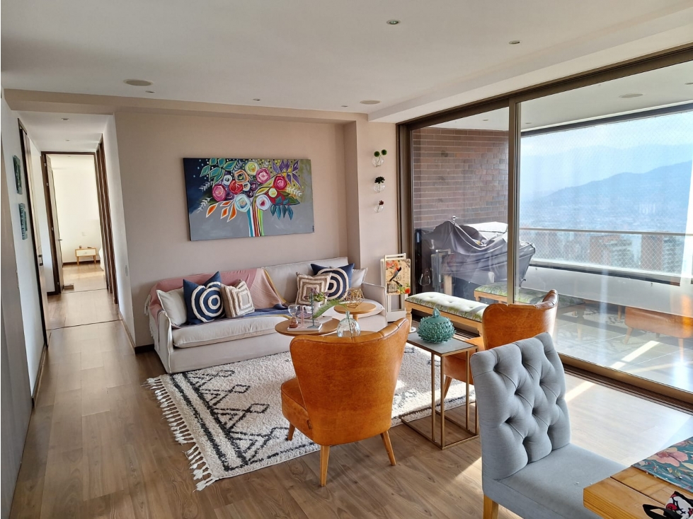 APARTAMENTO ULTIMO PISO CERCA AL INTER — foto 2
