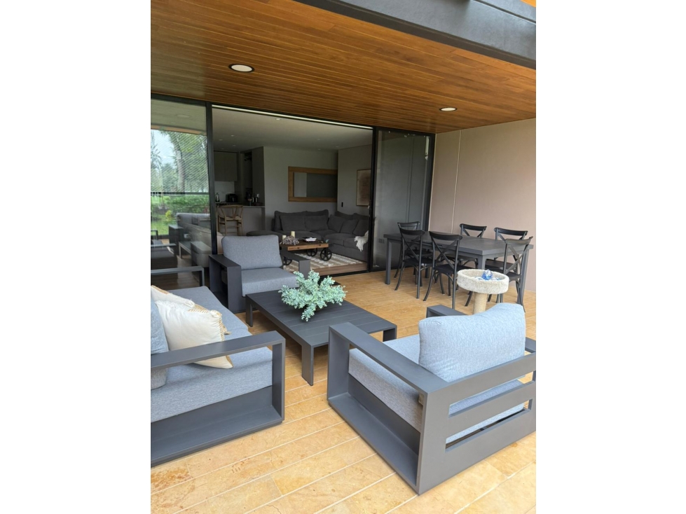 Apartamento con vista al campo de golf en llanogrande — foto 4