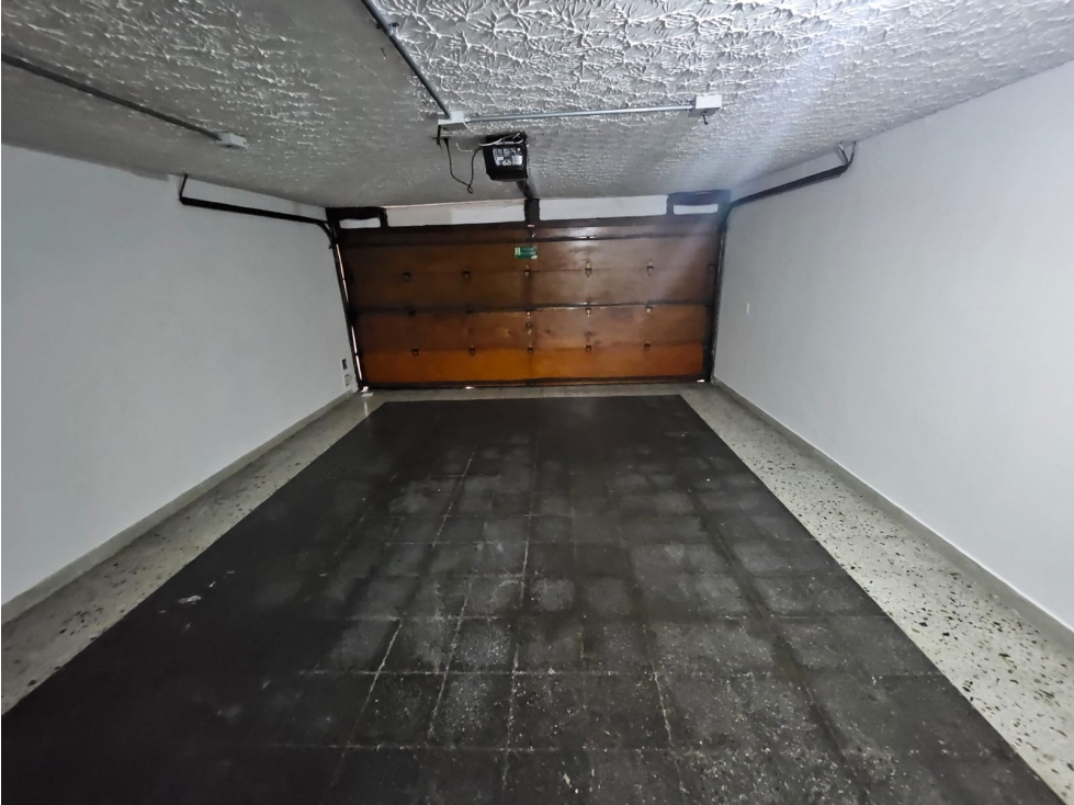 Hermosa casa en el Poblado independiente — foto 2