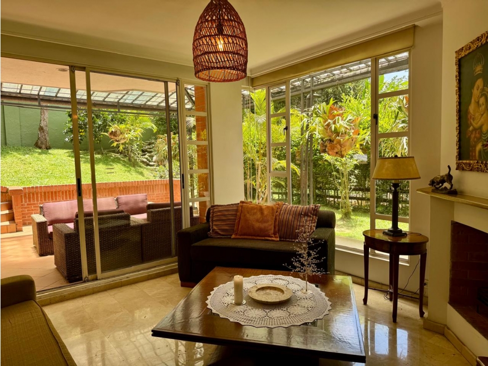 EXCELENTE CASA 4 ALCOBAS SILENCIOSA Y CON ESPACIOS GENEROSOS — foto 6