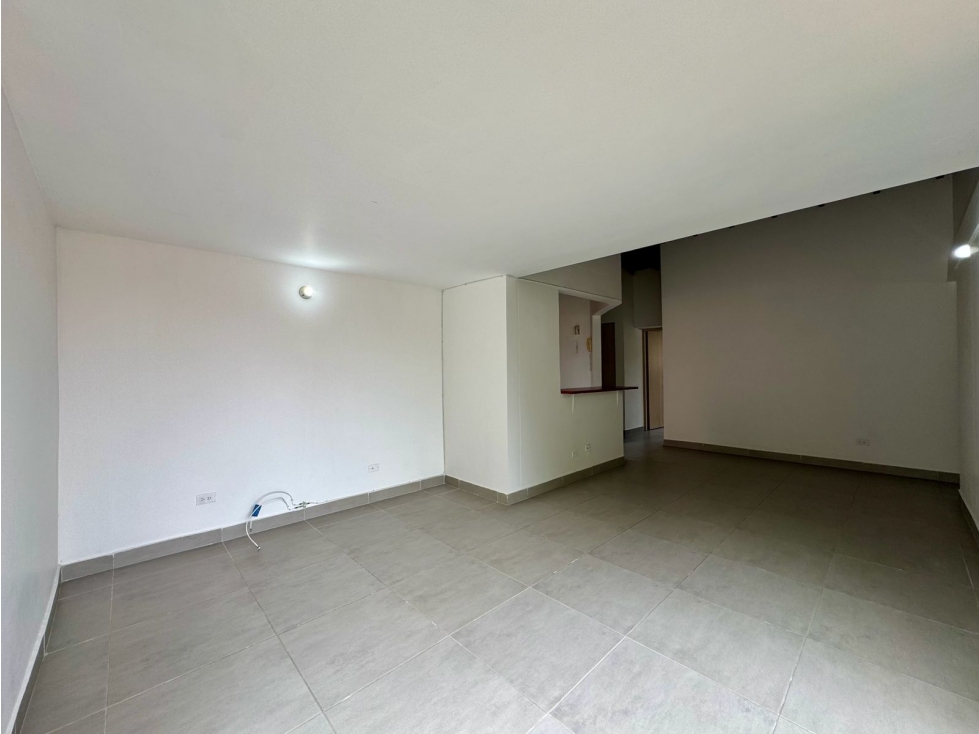 EXCELENTE APARTAMENTO EN ENVIGADO RODEADO DE NATURALEZA — foto 3