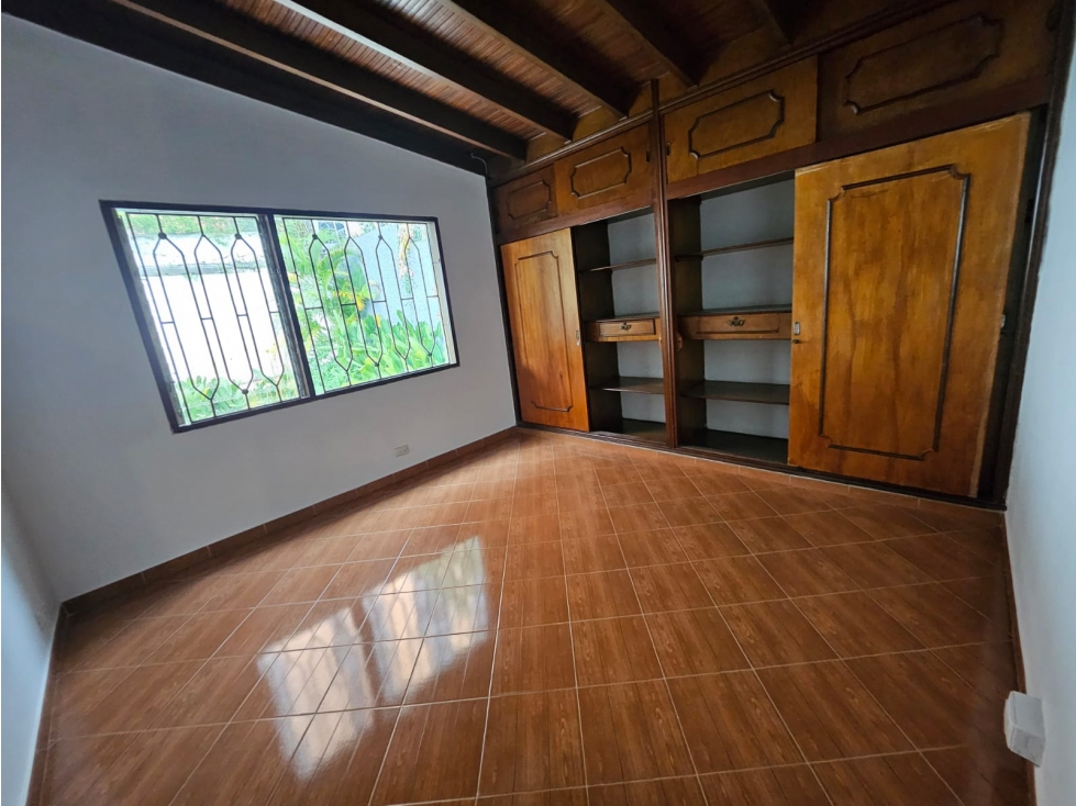 Hermosa casa en el Poblado independiente — foto 3