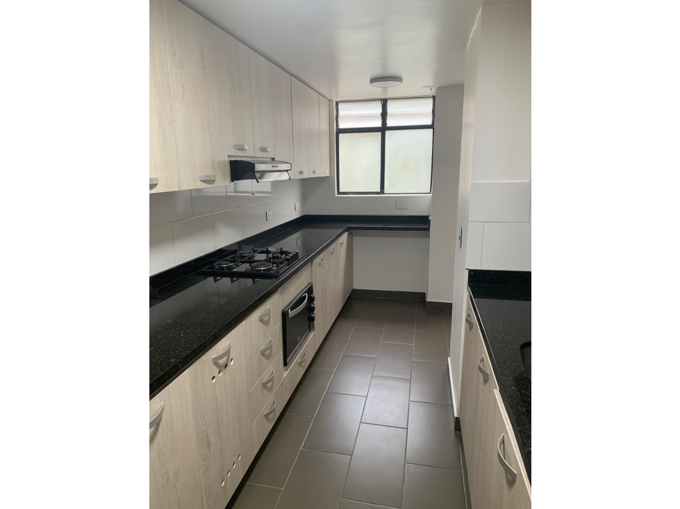 Apartamento en venta en El Poblado sector La Tomatera