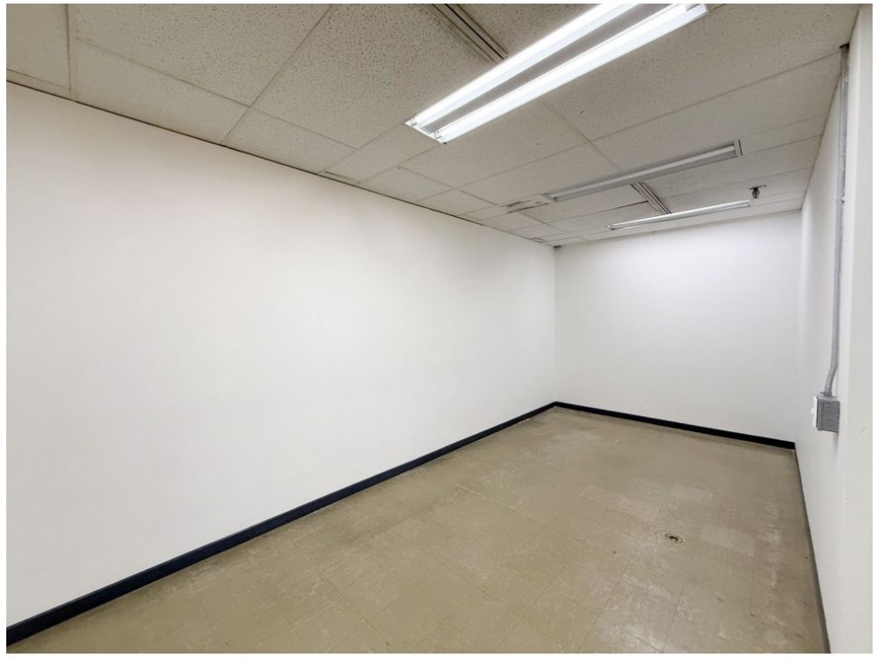 Oficina para la venta en Ed Banco Popular centro de Medellin — foto 6