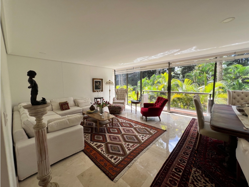 Apartamento en Poblado Sector el campestre