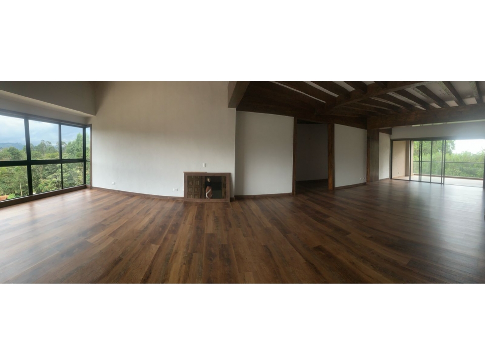 Penthose en llanogrande con vista al campo de golf — foto 4