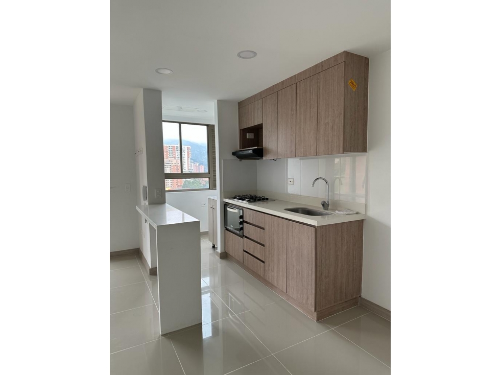Venta de hermoso apartamento en Paris, sabaneta
