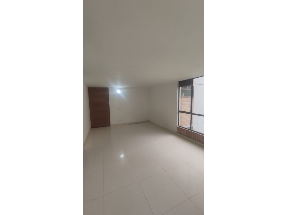 Apartamento en venta sector Bello - Valadares