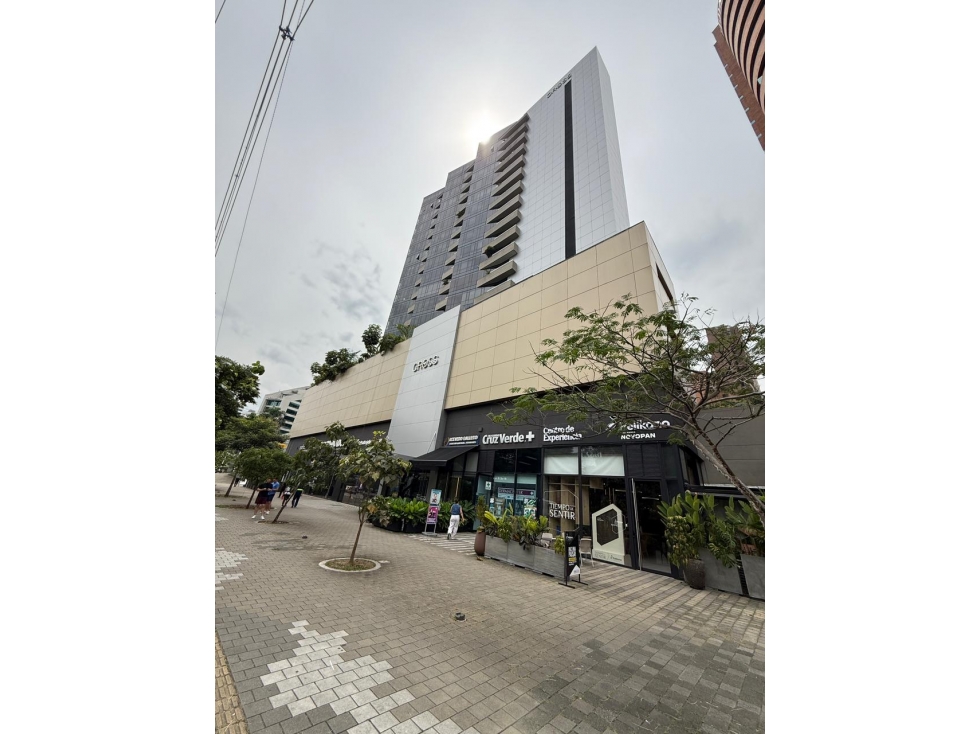 oficina en milla de oro edificio cross business center