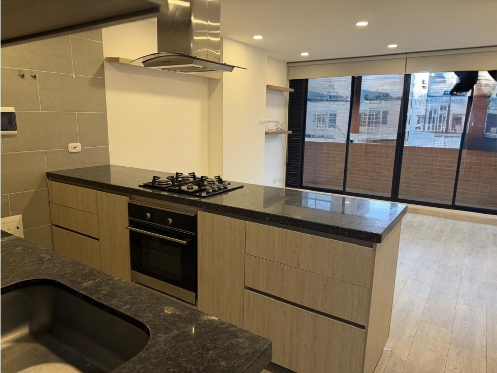 VENTA DE APARTAMENTO EN SANTA BARBARA CENTRAL