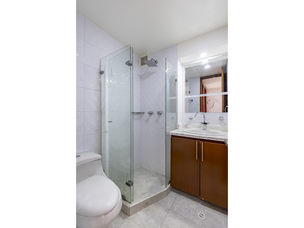 VENTA DE HERMOSO APARTAMENTO - GRATAMIRA — foto 5