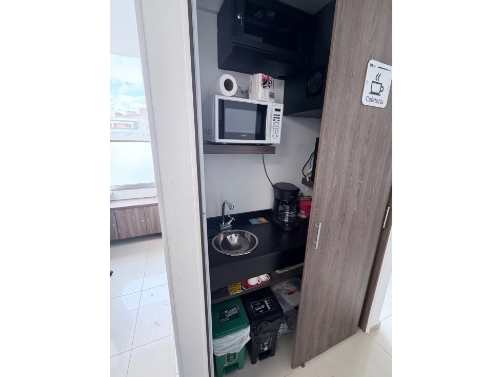 VENTA DEOFICINA EN SANTA ANA ORIENTAL — foto 3