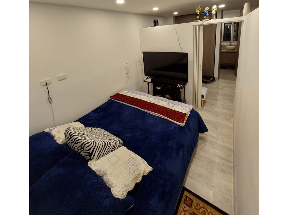 VENTA DE APARTAESTUDIO SANTA BARBARA CENTRAL — foto 5