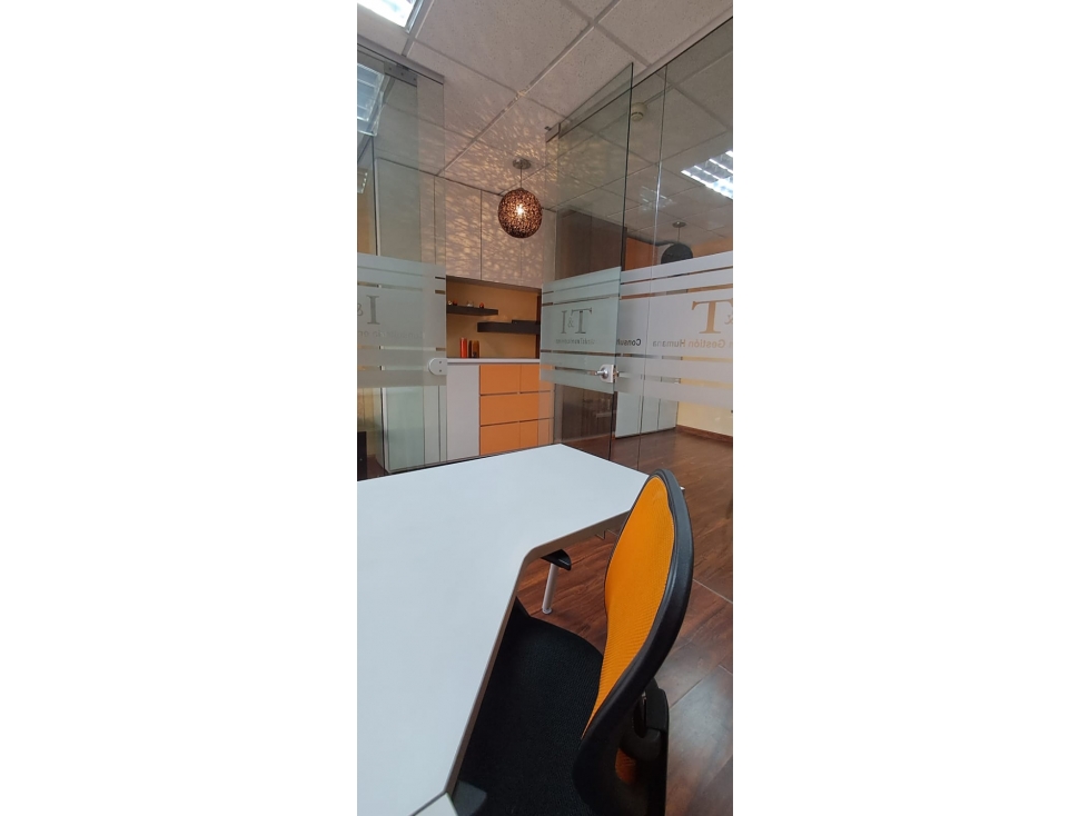 VENTA DE OFICINA EN SANTA BARBARA — foto 6