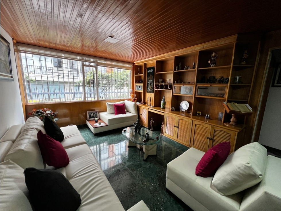 VENTA DE APARTAMENTO EN CONTADOR — foto 4