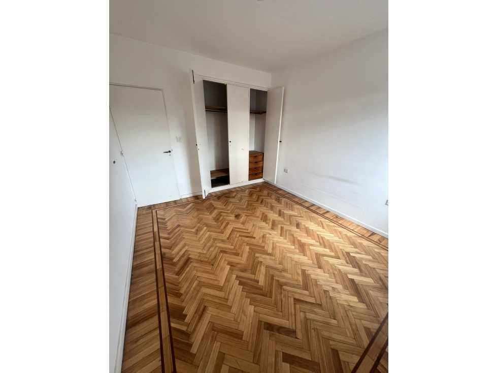 DEPARTAMENTO HUMBERTO ESQUINA SAN MARTIN — foto 4