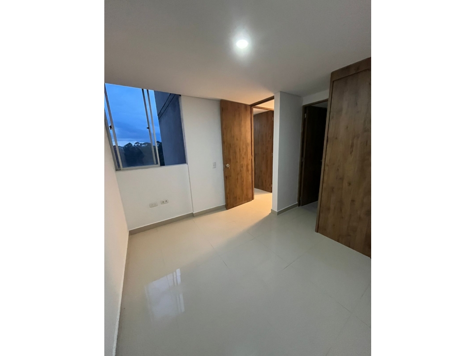 VENTA Apto de 3 habitaciones en Rionegro central, $280 millones — foto 5