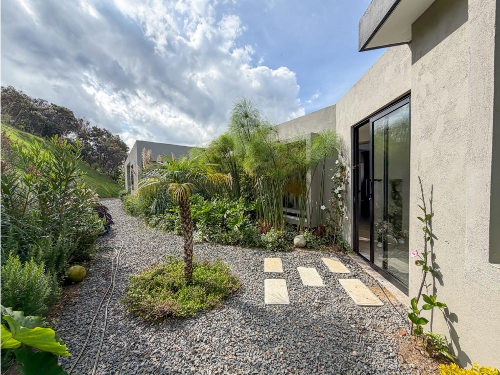VENDEMOS CASA CAMPESTRE CON VISTA PANORÁMICA A 10 MIN AEROPUERTO JMC — foto 4